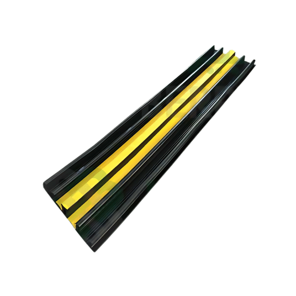 Wall Guard Rubber with Yellow Strips 25 x 300 ASHL-CM AE 12106 - 3M